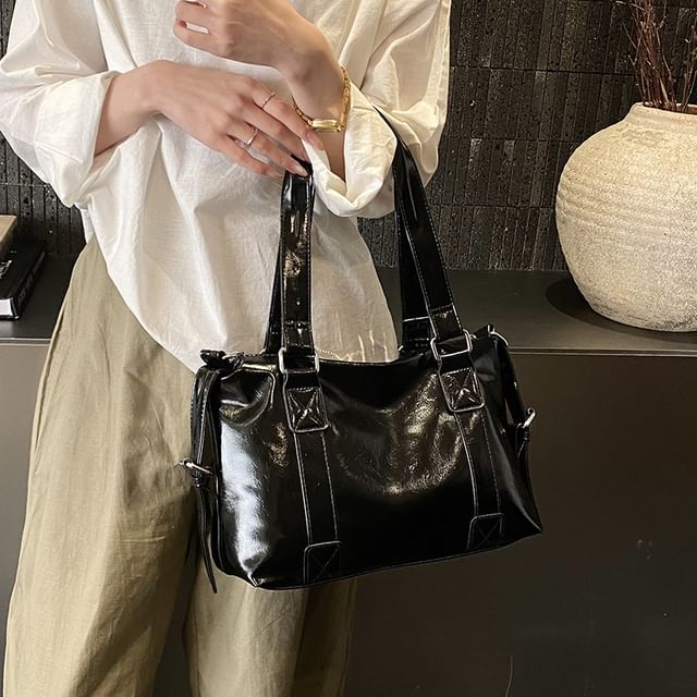 Letheroni-Faux Leather Plain Crossbody Bag