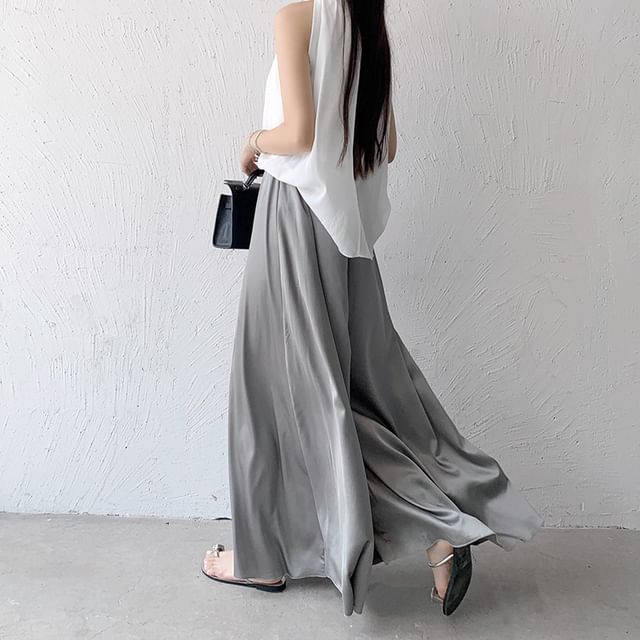 Lewwe-High Waist Plain Satin Culottes