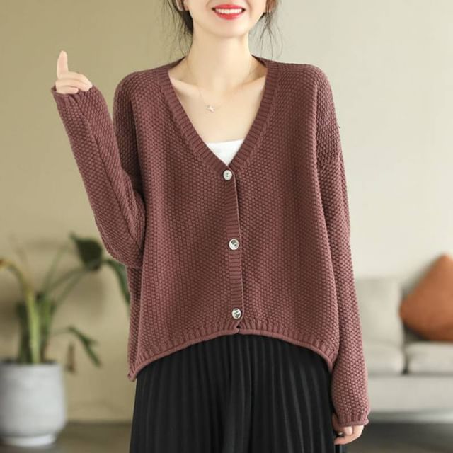 Lewwe-V-Neck Plain Crop Cardigan