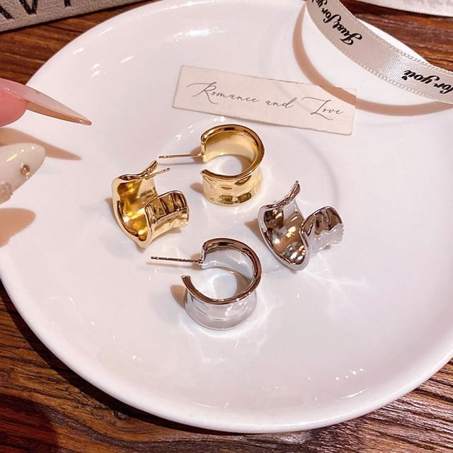 LIVSIA-Polished Irregular Alloy Open Hoop Earring