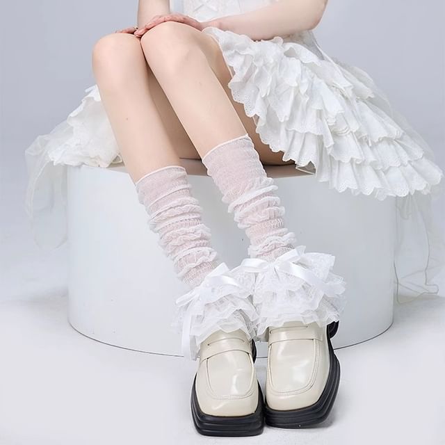 Lychee-Lace Ruffle Leg Warmer