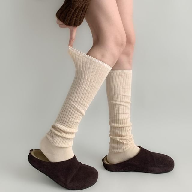 Lychee-Plain Ribbed Knee High Socks