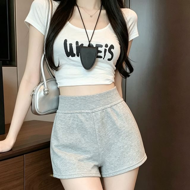Magimomo-Mid Waist Plain Sweatshorts