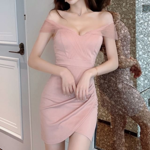 Magma-Sleeveless Off Shoulder Plain Ruched Panel Mesh Mini Sheath Dress