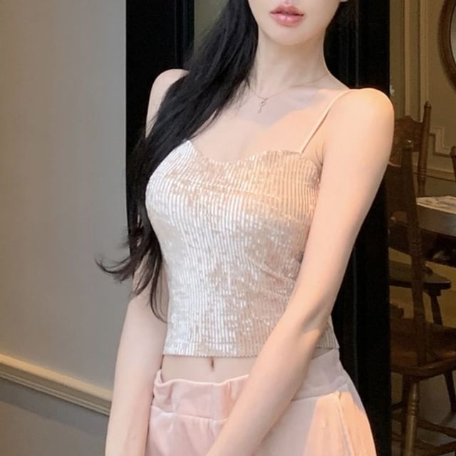 Maisee-Plain Padded Velvet Camisole Top