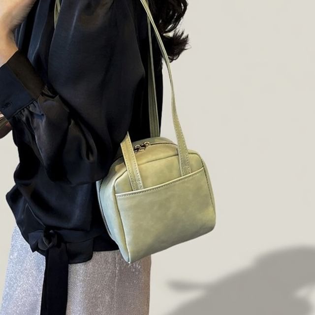 Maorong-Faux Leather Plain Shoulder Bag
