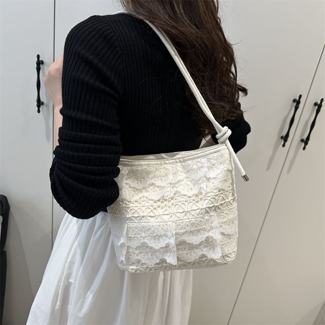 Maorong-Panel Lace Shoulder Bag