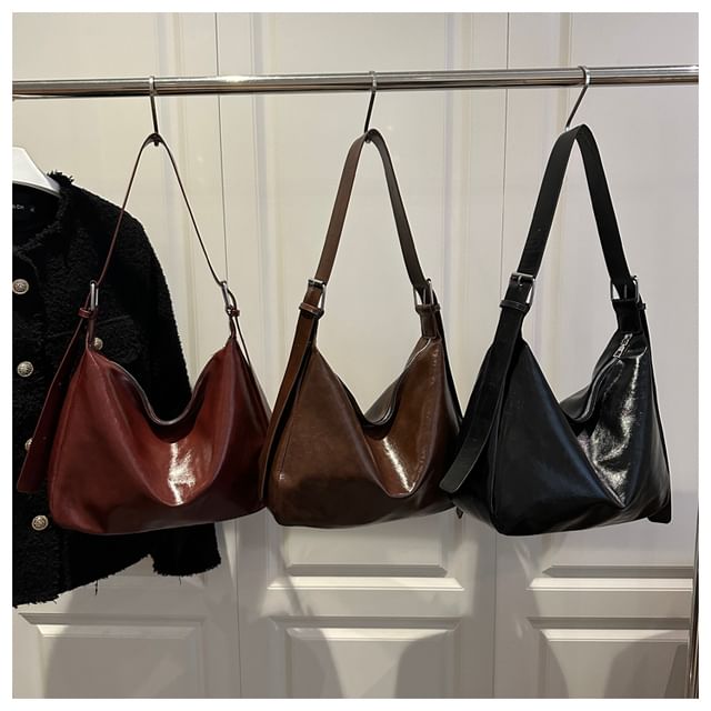 Maorong-Plain Faux Leather Crossbody Bag