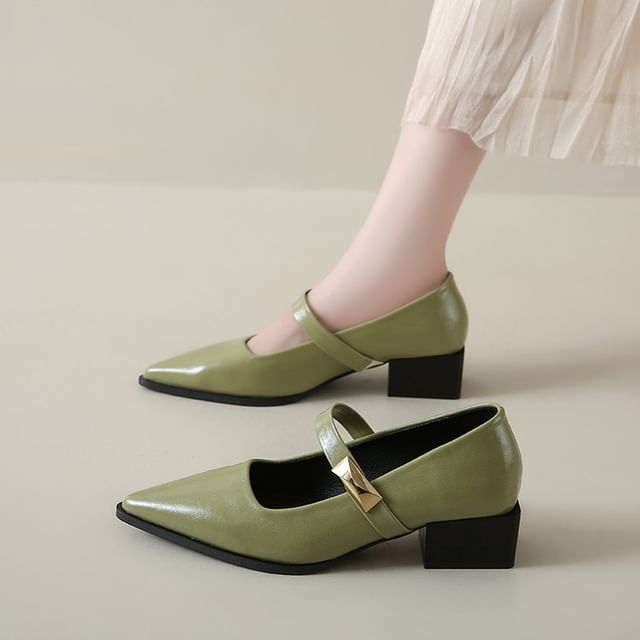 maryanette-Block Heel Plain Pointy Pumps