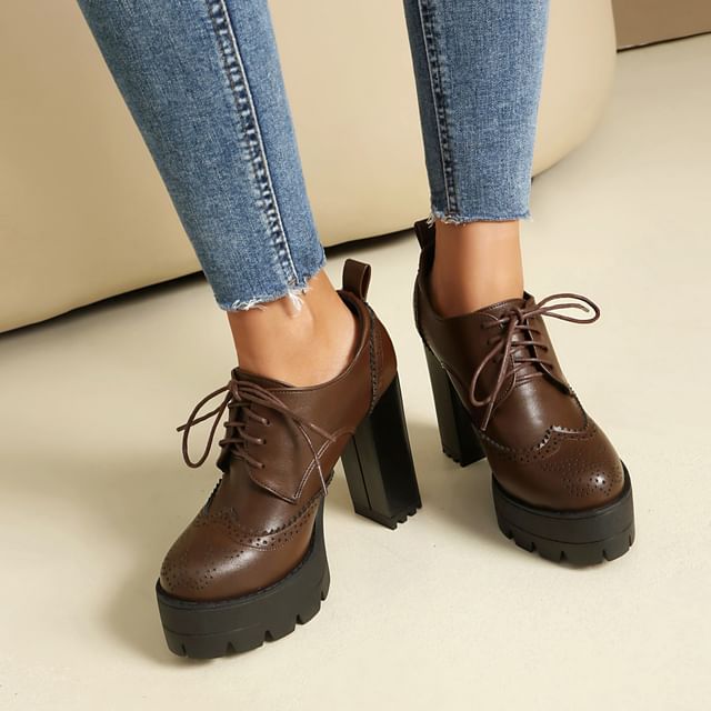 Megan-Platform Wingtip Brogue Lace Up Block Heel Pumps