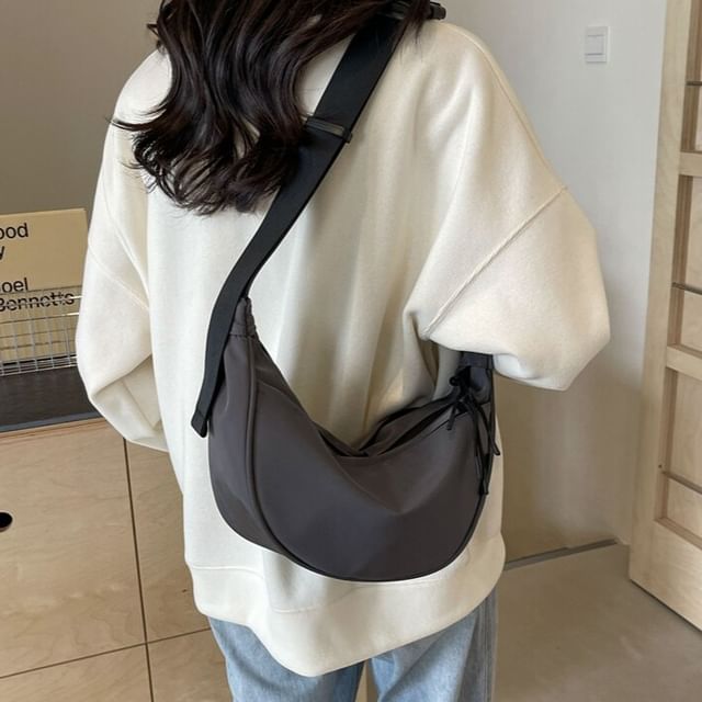 Melois-Contrast Trim Crossbody Bag