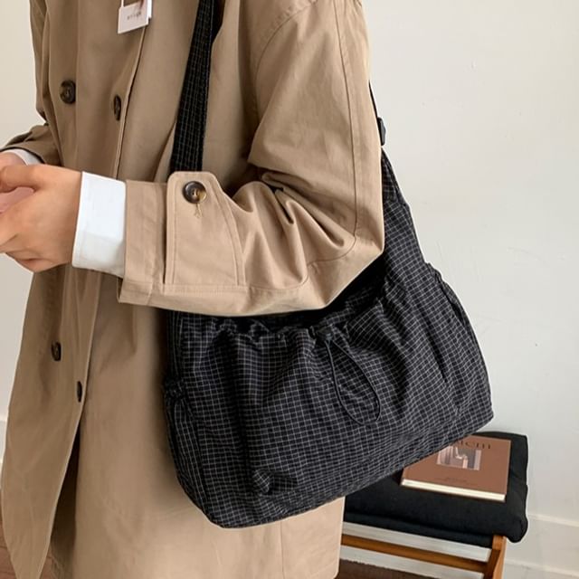 Melois-Plaid Drawstring Crossbody Bag