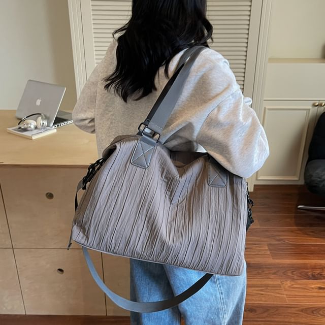 Melois-Plain Carryall Bag