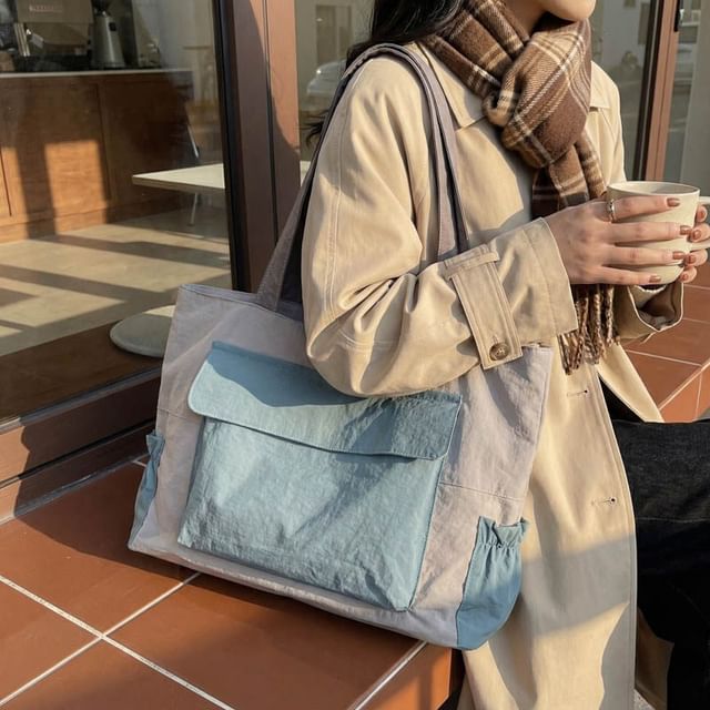 Melois-Two-Tone Pocketed Tote Bag