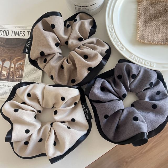 Mentosi-Polka Dot Fabric Scrunchie
