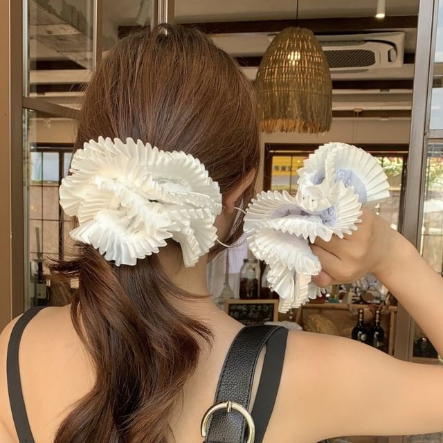 Mentosi-Two-Tone Pleated Scrunchie