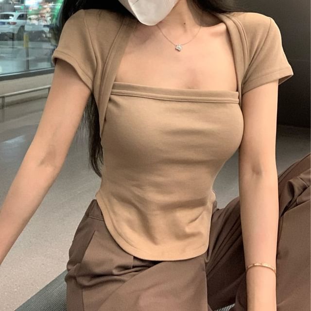 Metonymph-Short-Sleeve Square Neck Plain Slim Fit Crop Tee