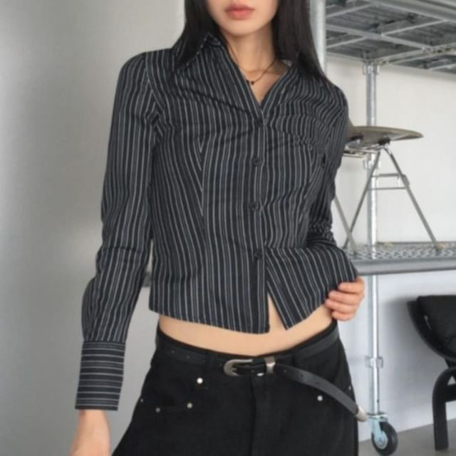 MIKIGA-Long-Sleeve Collared Striped Button-Up Crop Blouse