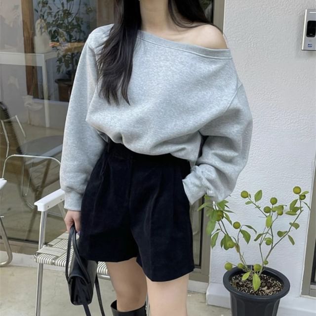 MIKIGA-One Shoulder Plain Sweatshirt