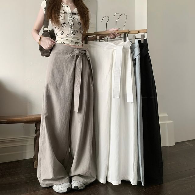 Mikiko-High Waist Plain Wide Leg Pants