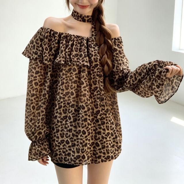 Mikiko-Set Long-Sleeve Off-Shoulder Leopard Print Blouse Tie
