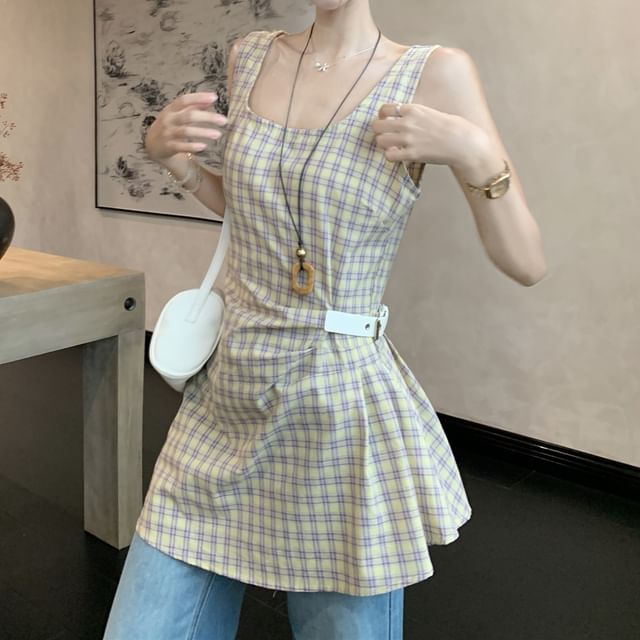 Mikiko-Square-Neck Plaid Slim-Fit Tank Top