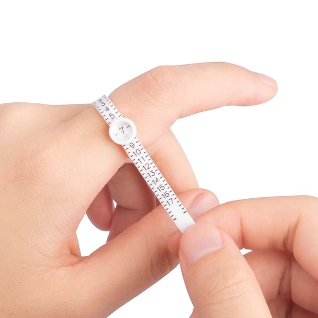 Milena-Adjustable Ring Sizer