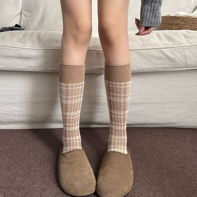 Mimiyu-Plaid Knee High Socks Set