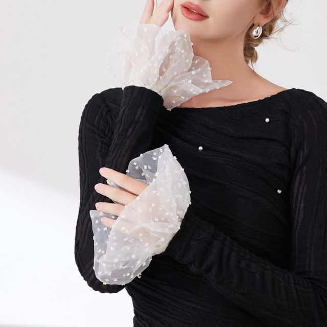 MIOW-Dotted Mesh Decorative Cuff