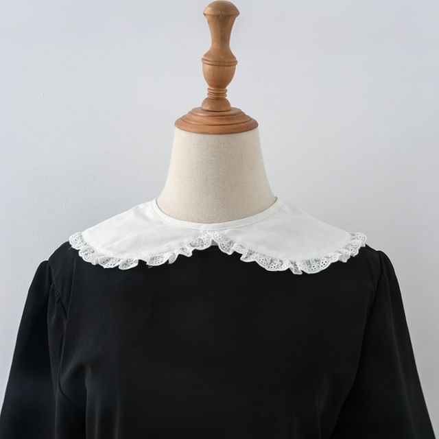 MIOW-Lace Trim Peter Pan Decorative Collar