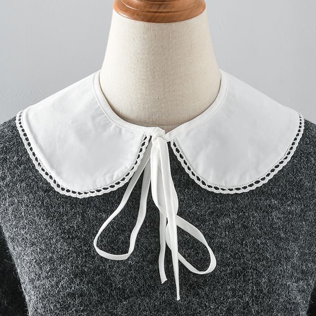 MIOW-Plain Decorative Peter Pan Collar