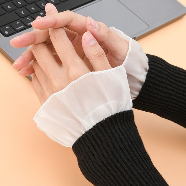 MIOW-Ruffle Decorative Wrist Cuffs