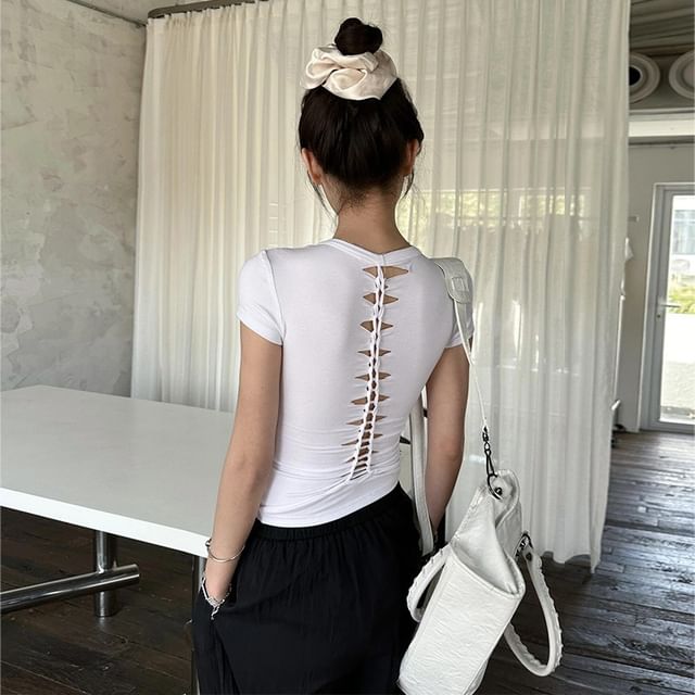 Miu B-Short-Sleeve Round Neck Plain Padded Cutout Back Tee