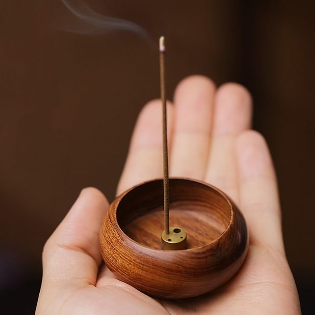 Miumi-Wooden Incense Holder