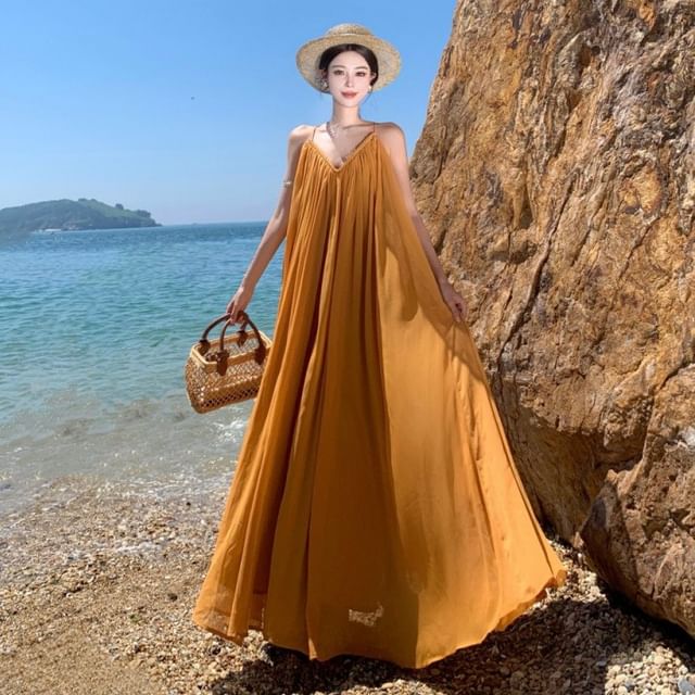 Moanum-Halter V-Neck Plain Open Back Maxi Smock Dress