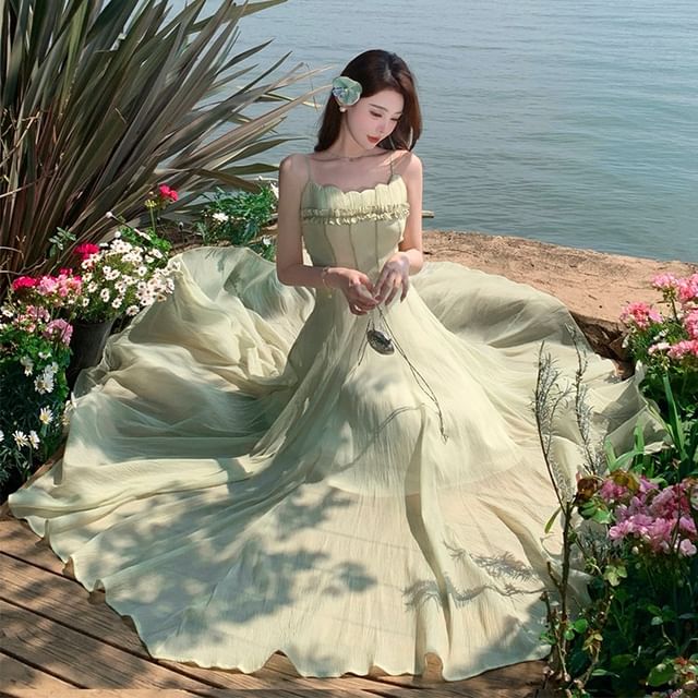 Moanum-Spaghetti Strap Plain Maxi A-Line Dress