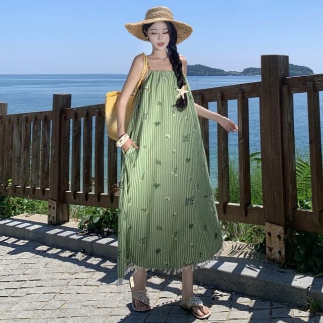 Moanum-Spaghetti Strap Striped Maxi A-Line Dress