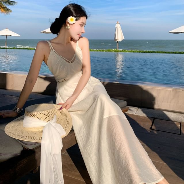 Moanum-Spaghetti Strap V-Neck Plain Maxi Sheath Dress