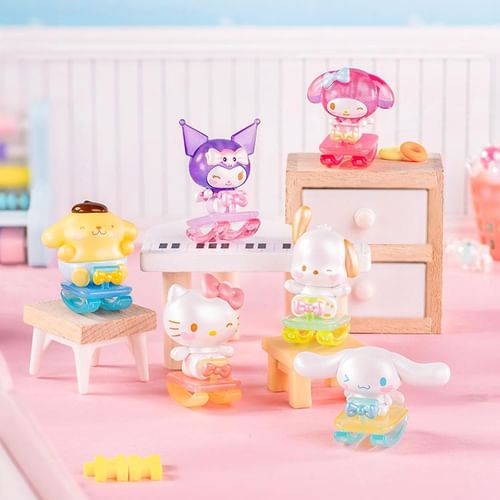 MOETCH - Sanrio Family Characters - Childlike Shaking Series Mini