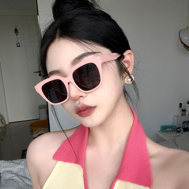 MOL Girl-Cat Eye Sunglasses