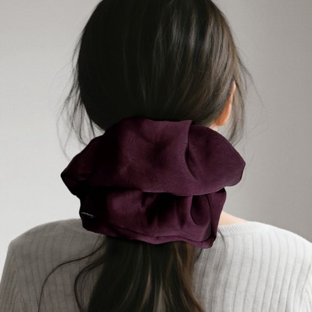 moliveny-Plain Satin Scrunchie