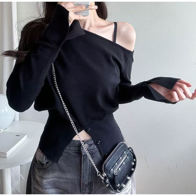 monroll-Long Sleeve One Shoulder Plain Button Slit Knit Top