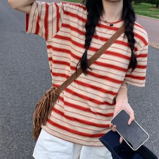 monroll-Short-Sleeve Crewneck Striped Tee