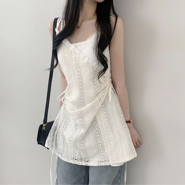 monroll-Sleeveless Wrapped Lace Top