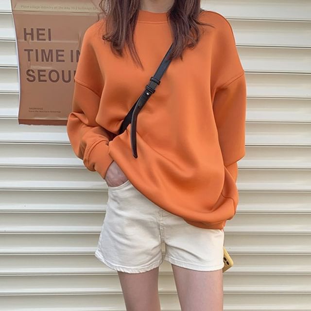 Moon City-Crew Neck Plain Sweatshirt