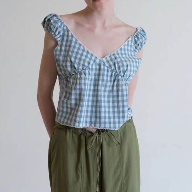 Moon City-V-Neck Gingham Crop Tank Top