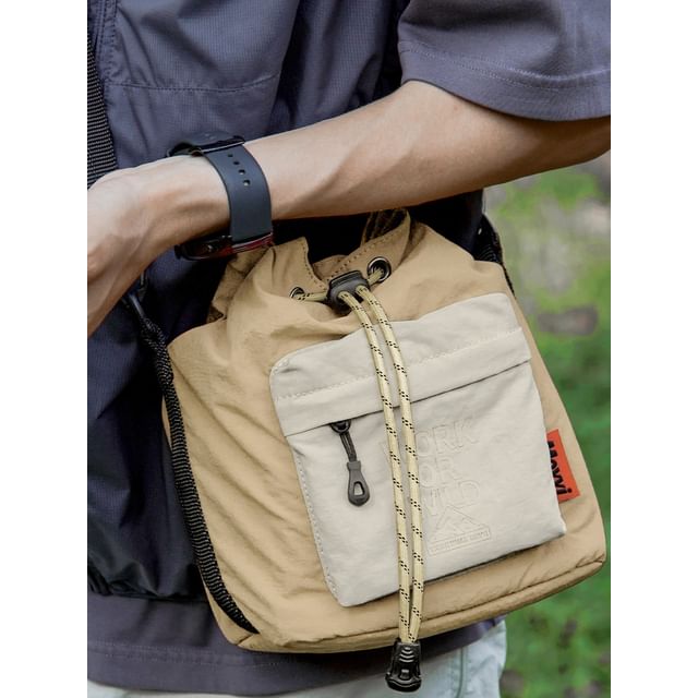 Moyyi-Two-Tone Drawstring Crossbody Bag