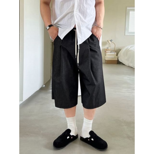 MRCYC-Drawstring-Waist Pleated Wide Leg Shorts