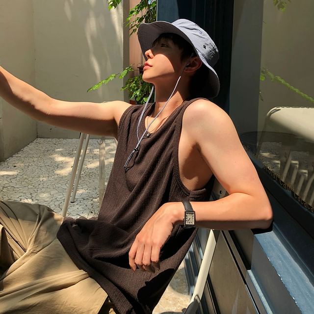 MRCYC-Plain Loose Tank Top