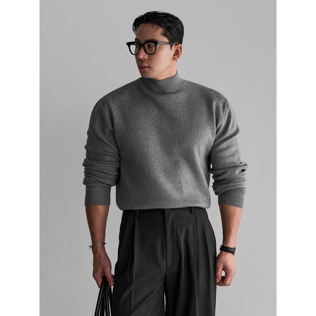 MRCYC-Plain Mock-Neck Knit Top